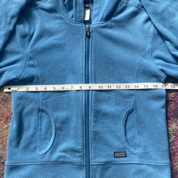 💙Patagonia Fleece Hoodie💙 - Picture 6 of 9